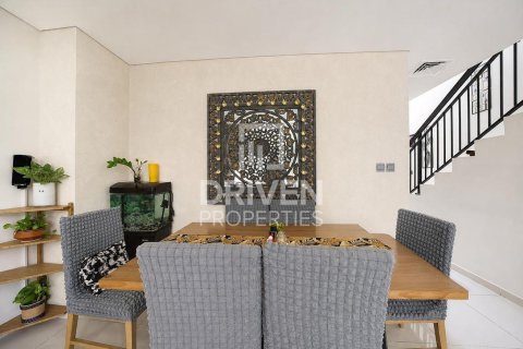 Townhouse sa Dubai, UAE 2 silid-tulugan, 133.41 sq.m. № 741840 - larawan 10