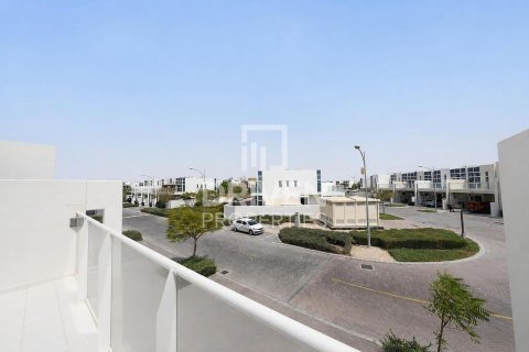 Townhouse sa Dubai, UAE 2 silid-tulugan, 133.41 sq.m. № 741840 - larawan 19