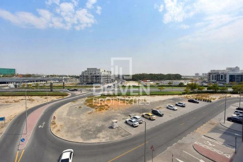 Lägenhet uthyres i Meydan, Dubai, UAE 2 sovrum, 124.4 kvm Nr. 746652 - fotografi 17