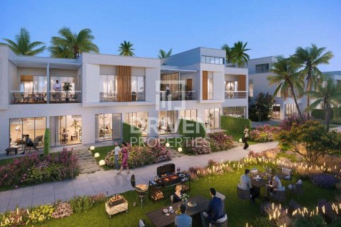Townhouse in Dubai Investment Park, UAE 4 bedrooms, 224.83 sq.m. № 744093 - photo 3