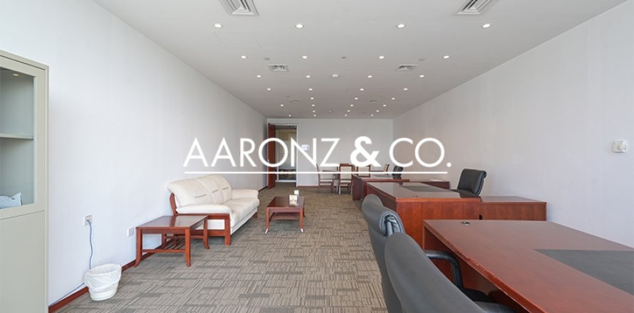 Ured u gradu Sheikh Zayed Road, Dubai, UAE 62 m2 Br. 688181