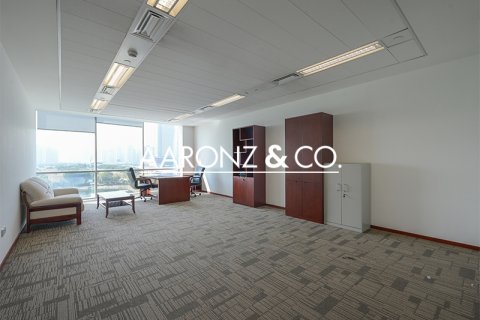 Kancelária v Sheikh Zayed Road, Dubai, SAE 63 m2 č. 688178 - Fotografia 2