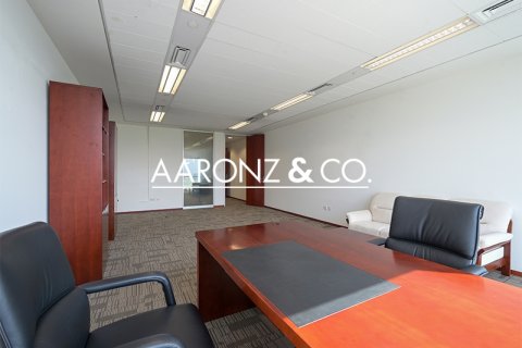 Kancelária v Sheikh Zayed Road, Dubai, SAE 63 m2 č. 688178 - Fotografia 5