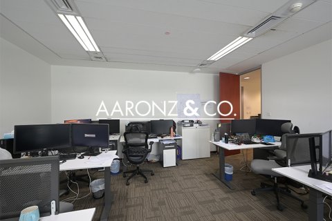 Kancelária v Sheikh Zayed Road, Dubai, SAE 66 m2 č. 688179 - Fotografia 5