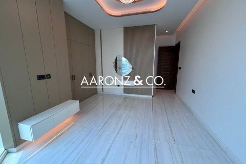 Penthouse à vendre à  Jumeirah Lake Towers, Dubai, EAU 4 chambres, 542 m2 № 688183 - photo 8