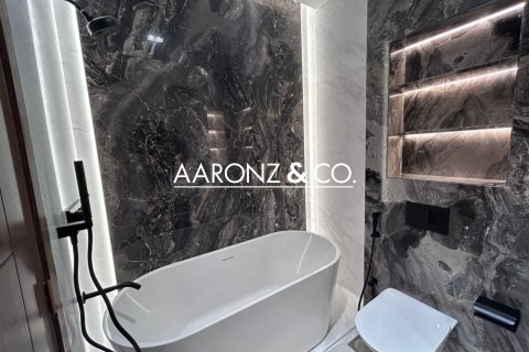 阿联酋 Dubai Jumeirah Lake Towers 待售 : 4 卧, 542 平方米 , 编号688183 - 照片 10