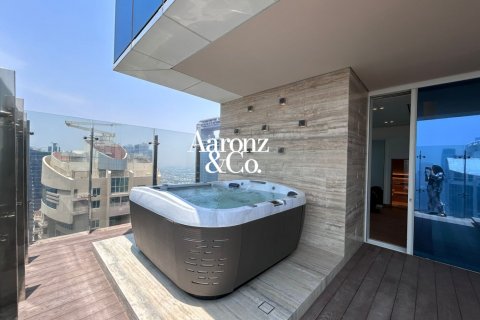 Penthouse in Jumeirah Lake Towers, Dubai, UAE 4 bedrooms, 553 sq.m. № 688183 - photo 12
