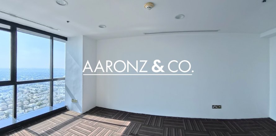 مكتب في أبراج بحيرة جميرا، دبي 126 متر مربع . ر قم 688177