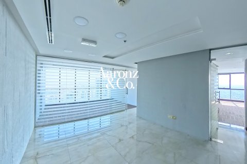 Zyrë në Jumeirah Lake Towers, Dubai, Emiratet e Bashkuara Arabe 126 m2. № 688177 - Foto 12