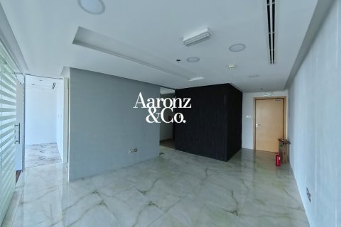 Zyrë në Jumeirah Lake Towers, Dubai, Emiratet e Bashkuara Arabe 126 m2. № 688177 - Foto 6