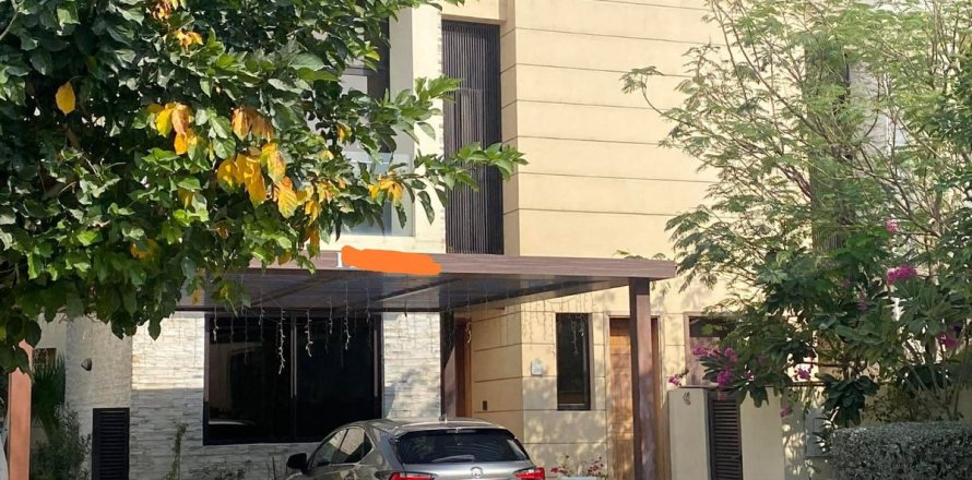 Kamienica w Dubai, ZEA 5 sypialnie, 324 mkw. nr 698914