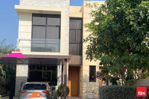 Kamienica do wynajęcia w Dubai, ZEA 5 sypialnie, 324 mkw., nr 698914 - zdjęcie 2