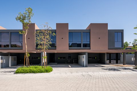 Таунхаус в Tilal City, Шарджа, ОАЭ 4 спальни, 246.38м2 № 749452