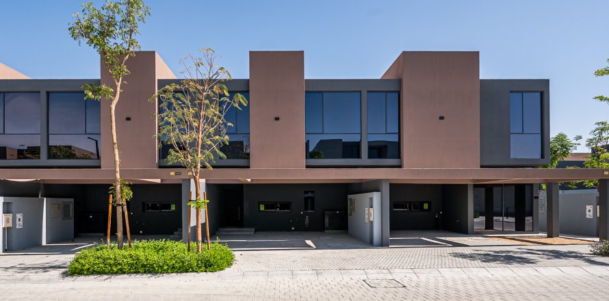 Ridamaja asukohaga Tilal City, Sharjah, AÜE: 4 magamistoaga, 246.38 m² Nr 749452