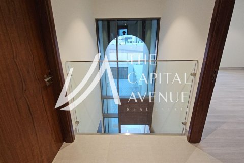 Βίλα σε Abu Dhabi, ΗΑΕ 4 υπνοδωμάτια, 1115.3 τ.μ. Αρ. 739438 - φωτογραφία 6