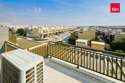 Townhouse in Dubai, UAE 3 bedrooms, 182.6 sq.m. № 647927 - photo 14