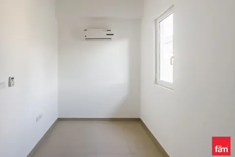 Vilă de închiriat în Dubai, EAU 3 dormitoare, 168.9 mp. №655793 - poză 4