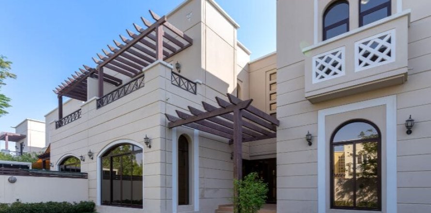 Σπίτι σε Mudon, Dubai, ΗΑΕ 4 υπνοδωμάτια, 309 τ.μ. Αρ. 677489