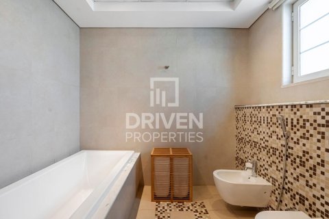 Villa zum Verkauf in Jumeirah Park, Dubai, VAE 4 Schlafzimmer, 314 m2 Nr. 653202 - Foto 13