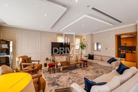 Villa zum Verkauf in Jumeirah Park, Dubai, VAE 4 Schlafzimmer, 314 m2 Nr. 653202 - Foto 5