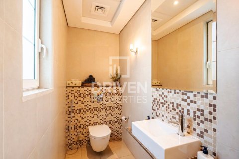 Villa zum Verkauf in Jumeirah Park, Dubai, VAE 4 Schlafzimmer, 314 m2 Nr. 653202 - Foto 24