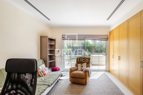 Villa zum Verkauf in Jumeirah Park, Dubai, VAE 4 Schlafzimmer, 314 m2 Nr. 653202 - Foto 29