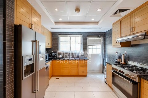 Villa zum Verkauf in Jumeirah Park, Dubai, VAE 4 Schlafzimmer, 314 m2 Nr. 653202 - Foto 10