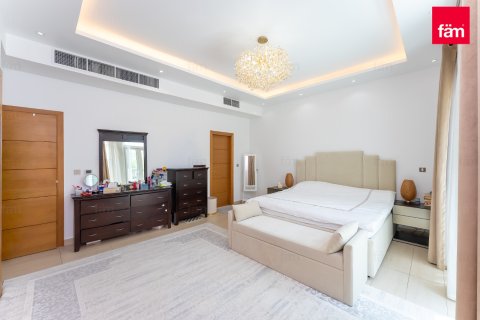 ویلا برای فروش در  Jumeirah Park، Dubai، امارات متحده عربی  4 خوابه ، 515.8 متر مربع ، شماره 713233 - تصویر 3