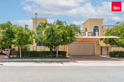 ویلا برای فروش در  Jumeirah Park، Dubai، امارات متحده عربی  4 خوابه ، 515.8 متر مربع ، شماره 713233 - تصویر 2