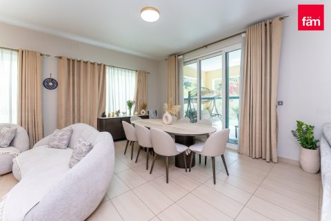 ویلا برای فروش در  Jumeirah Park، Dubai، امارات متحده عربی  4 خوابه ، 515.8 متر مربع ، شماره 713233 - تصویر 12