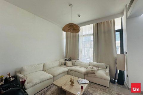 Villa asukohaga Dubai, AÜE: 3 magamistoaga, 128.6 m² Nr 713243