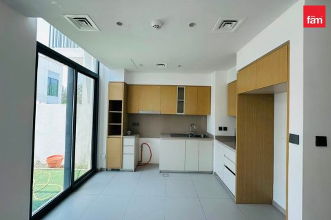 Villa zur Miete in Dubai, VAE 3 Schlafzimmer, 128.6 m2 Nr. 713243 - Foto 7