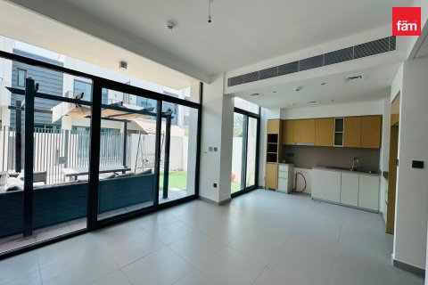Vila v Dubai, SAE 3 spálne, 128.6 m2 č. 713243
