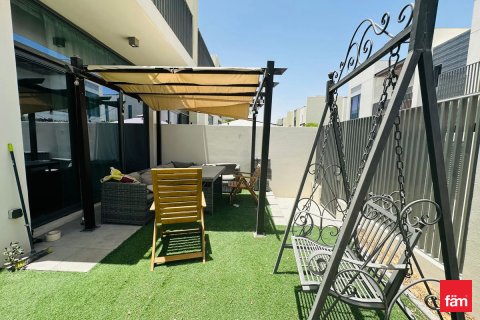 Üürile anda villa asukohaga Dubai, AÜE: 3 magamistoaga, 128.6 m² Nr 713243 - pilt 8