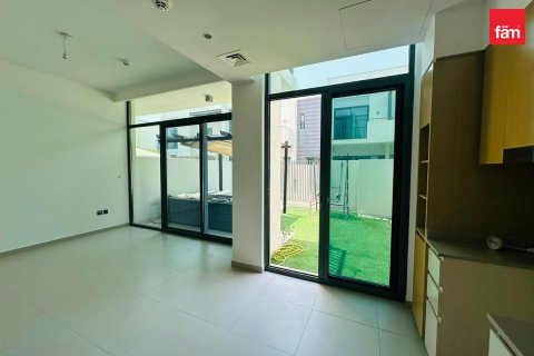 Villa zur Miete in Dubai, VAE 3 Schlafzimmer, 128.6 m2 Nr. 713243 - Foto 9