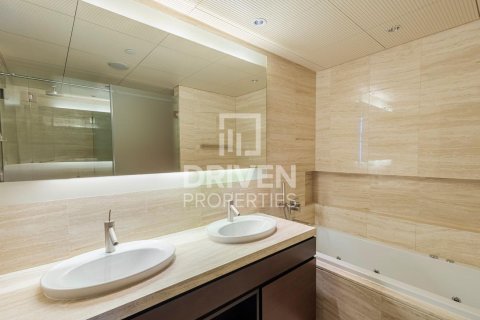 דירה למכירה ב Downtown Dubai (Downtown Burj Dubai), Dubai, איחוד האמירויות  2 חדרי שינה, 152.27 מ"ר, מספר 759181 - תמונה 8