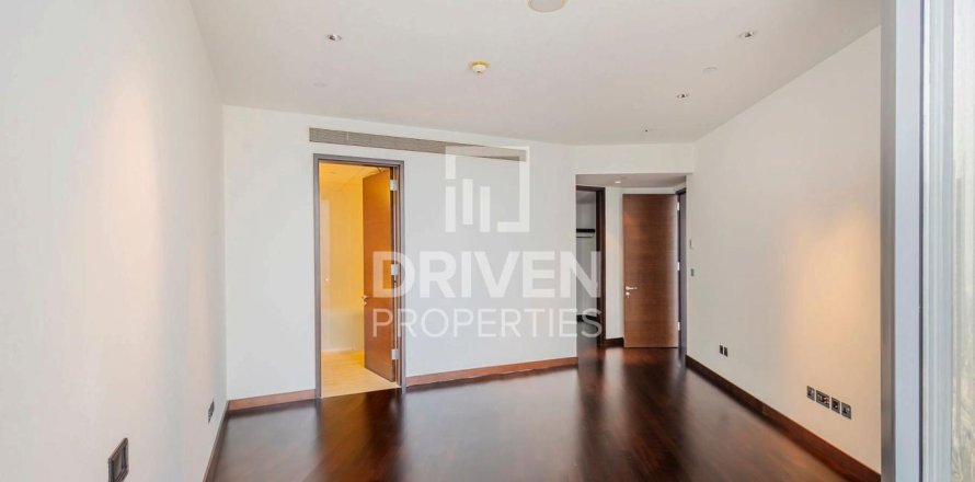 דירה ב Downtown Dubai (Downtown Burj Dubai), Dubai, איחוד האמירויות 2 חדרי שינה, 152.27 מ"ר מספר 759181