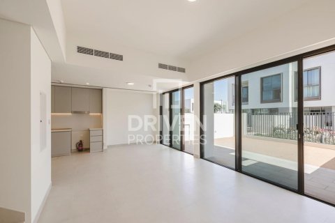 Vila u gradu The Valley, Dubai, UAE 3 spavaće sobe, 174.01 m2 Br. 759187 - Slika 3
