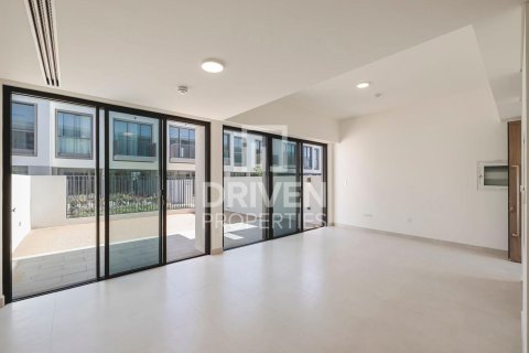 Vila u gradu The Valley, Dubai, UAE 3 spavaće sobe, 174.01 m2 Br. 759187 - Slika 2