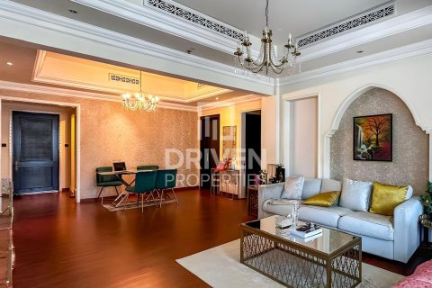 Appartamento in vendita a Downtown Dubai (Downtown Burj Dubai), Dubai, EAU 2 camere da letto, 240.71 mq. № 744163 - foto 6