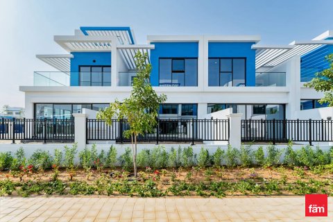 خانه شهری برای اجاره در Dubai، امارات متحده عربی 4 خوابه ، 144 متر مربع ، شماره 689442 - تصویر 2