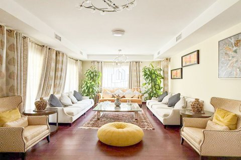 וילה למכירה ב Mudon, Dubai, איחוד האמירויות  5 חדרי שינה, 530 מ"ר, מספר 665345 - תמונה 3