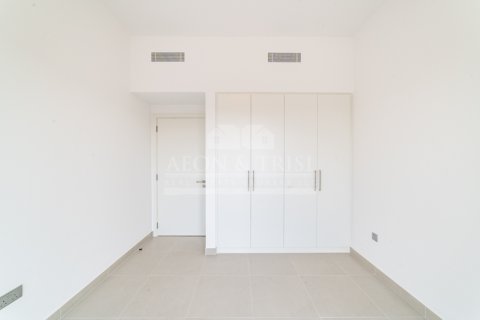 Townhouse in DAMAC Hills (Akoya by DAMAC), Dubai, UAE 4 bedrooms, 216 sq.m. № 648658 - photo 3