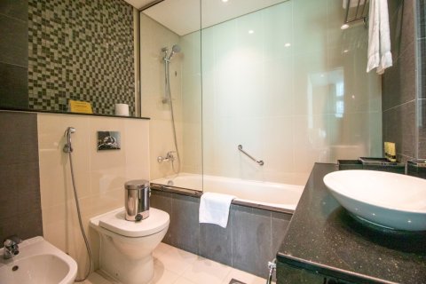 Appartement te koop in Downtown Dubai (Downtown Burj Dubai), Dubai, VAE 2 slaapkamers, 115 vr.m., nr 648663 - foto 5