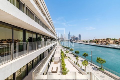 Apartment in Jumeirah, Dubai, UAE 4 bedrooms, 331.11 sq.m. № 745050 - photo 23
