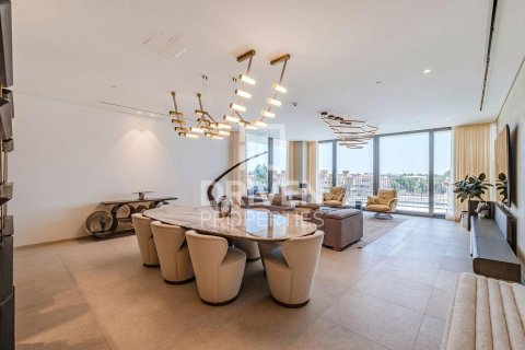 Jumeirah、Dubai、UAEにあるマンション 4ベッドルーム、331.11 m2 No745050