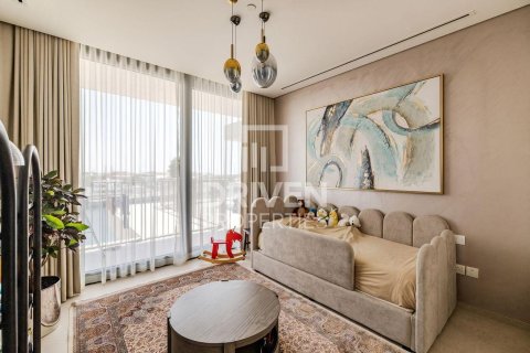 Apartment in Jumeirah, Dubai, UAE 4 bedrooms, 331.11 sq.m. № 745050 - photo 16