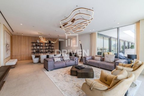 Apartment in Jumeirah, Dubai, UAE 4 bedrooms, 331.11 sq.m. № 745050 - photo 4