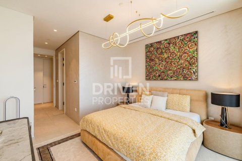 Apartment in Jumeirah, Dubai, UAE 4 bedrooms, 331.11 sq.m. № 745050 - photo 12