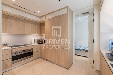Apartment in Jumeirah, Dubai, UAE 4 bedrooms, 331.11 sq.m. № 745050 - photo 7